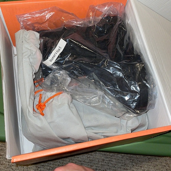 ThermalStep Heated Slippers - Picture 5 of 13